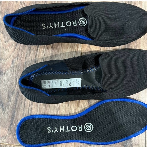 Rothy’s The Loafer in Black - Picture 6 of 7